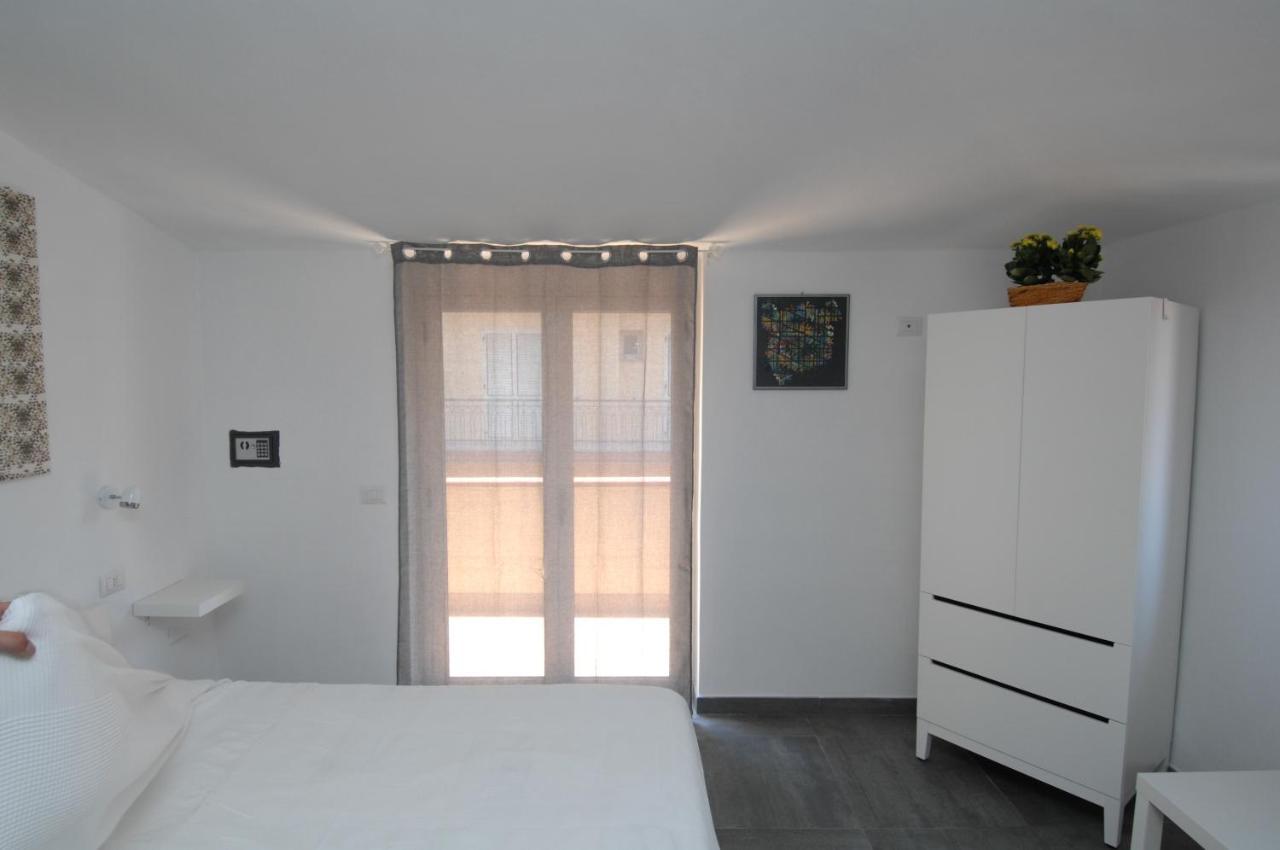 Accomodation Libertino โตรเปอา ห้อง รูปภาพ