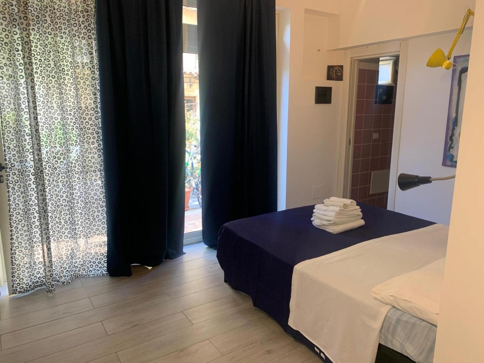 Accomodation Libertino โตรเปอา ภายนอก รูปภาพ